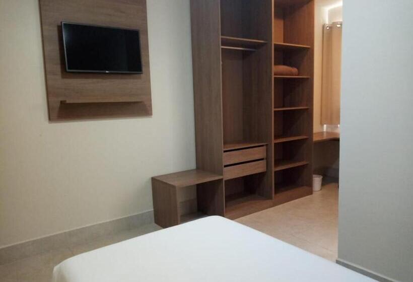 이코노미 싱글 룸, Hospeda Marília