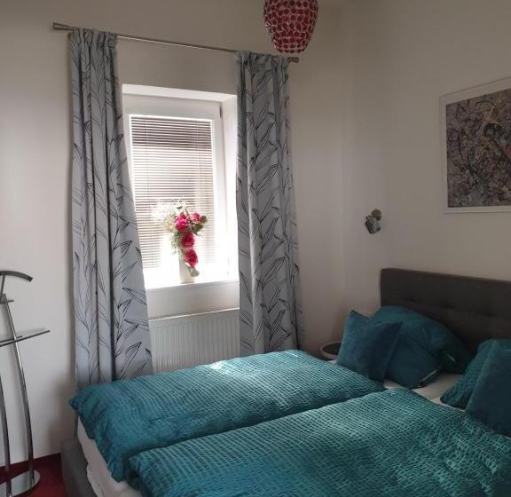 شقة غرفة واحدة, Penzion Piano & Apartment Sokolov