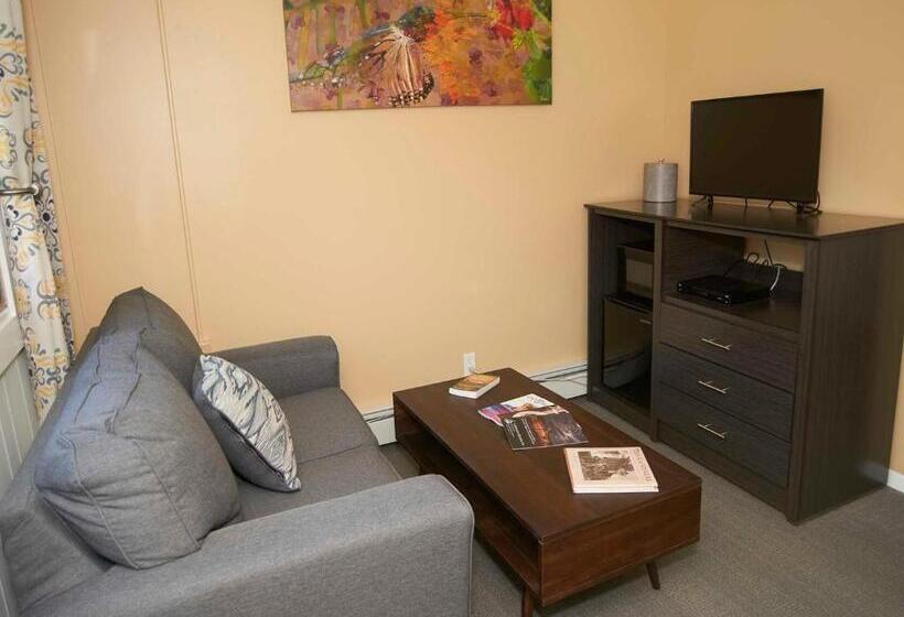 Стандартный Номер Кровать Кинг, Clear River Inn And Tavern