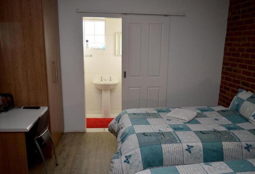 חדר סופריור, Village Lodge Harrismith