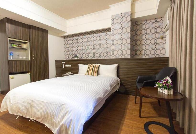 اتاق استاندارد, Lech