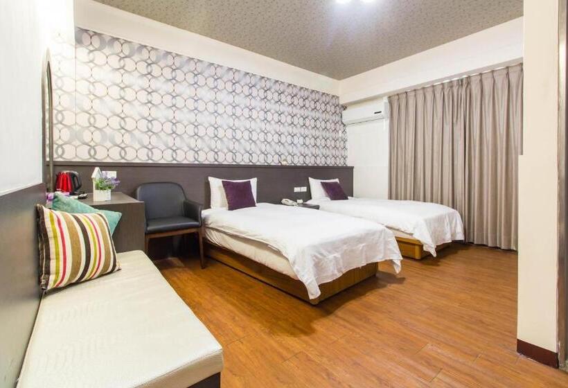 اتاق استاندارد, Lech