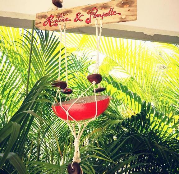 بانگلوی استاندارد, Chez Rustine Et Pompette