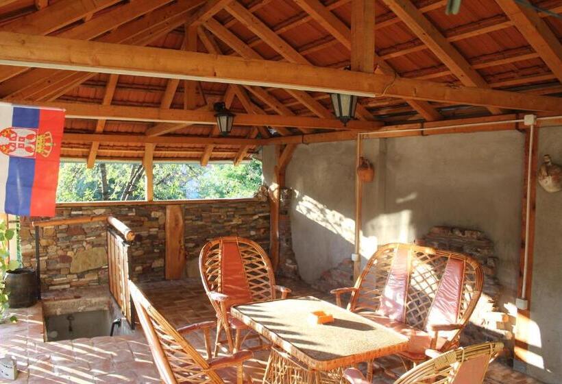 اتاق اکونومی یک تخته, Guest House Villa Krstic