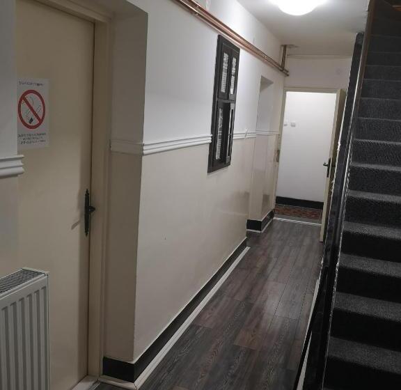 اتاق خانوادگی با چشمانداز باغ, Guest House Villa Krstic