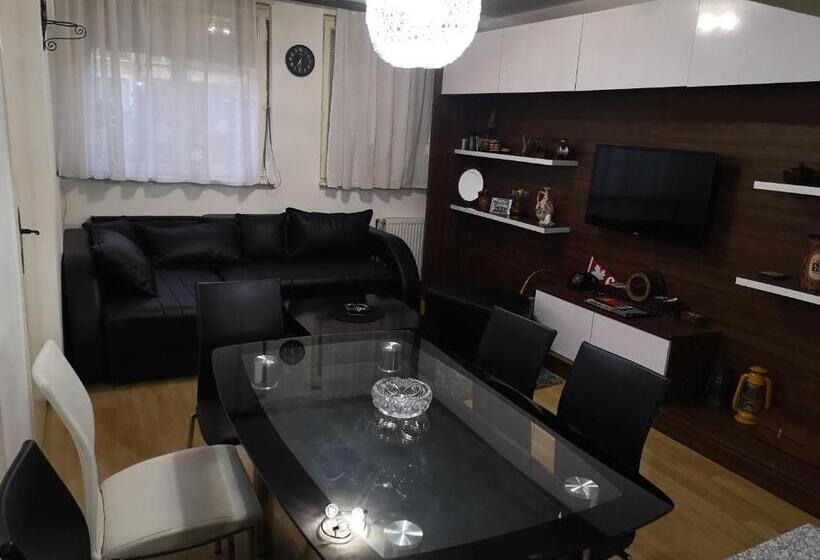 اتاق خانوادگی, Guest House Villa Krstic