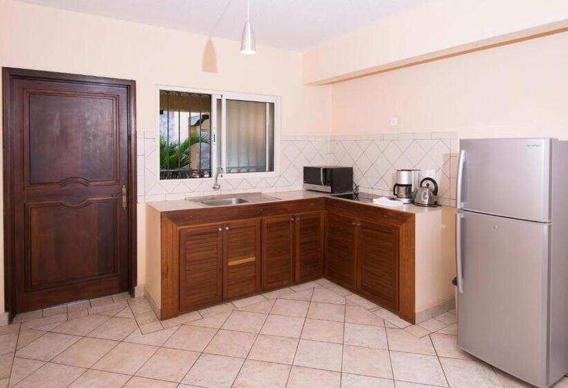 آپارتمان 2 خوابه با چشم‌انداز دریا, Residence Peramal