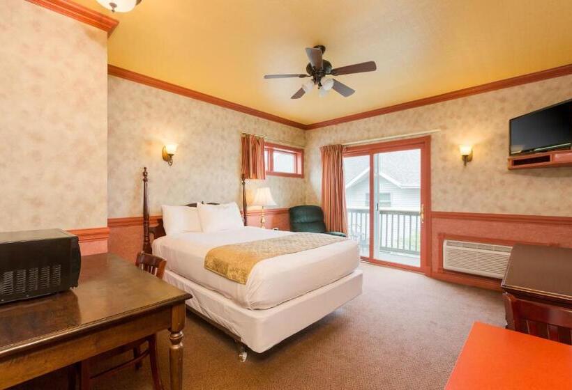 غرفة قياسية مطلّة علي البحيرة, The Blue Heron Inn