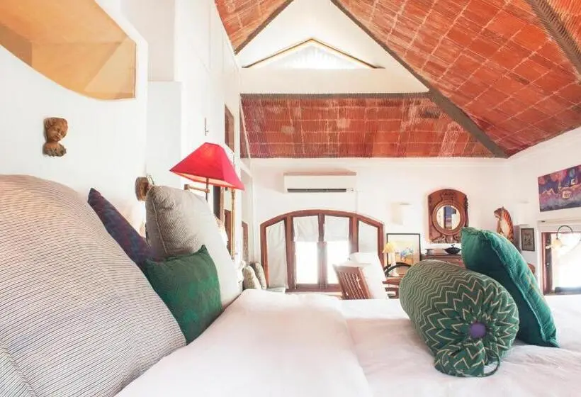 スイート, Ahilya By The Sea