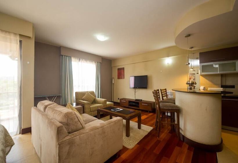 استودیو استاندارد با بالکن, Taarifa Suites By Dunhill Serviced Apartments