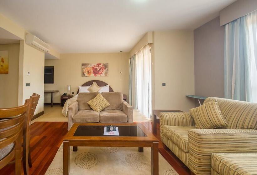 استودیو استاندارد با بالکن, Taarifa Suites By Dunhill Serviced Apartments