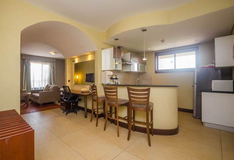 استودیوی استاندارد, Taarifa Suites By Dunhill Serviced Apartments