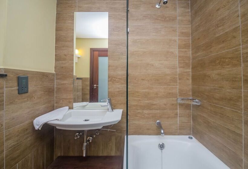 آپارتمان 2 خوابه, Taarifa Suites By Dunhill Serviced Apartments