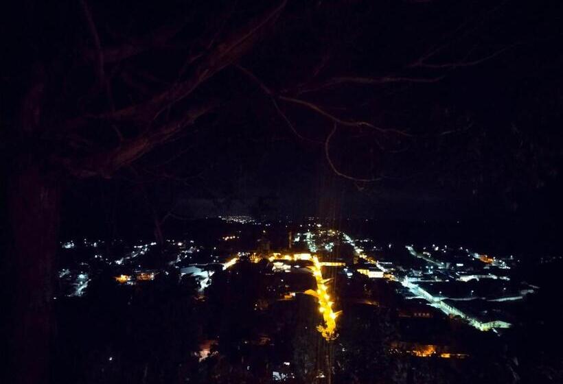 패밀리 룸, Hostal Casa Artvelez