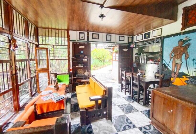 패밀리 룸, Hostal Casa Artvelez