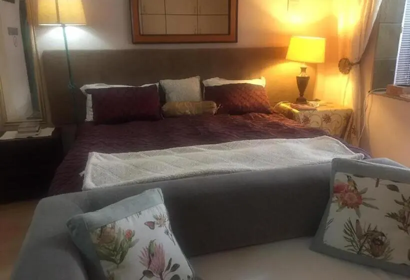 デラックスルーム, Marshrose Accommodation