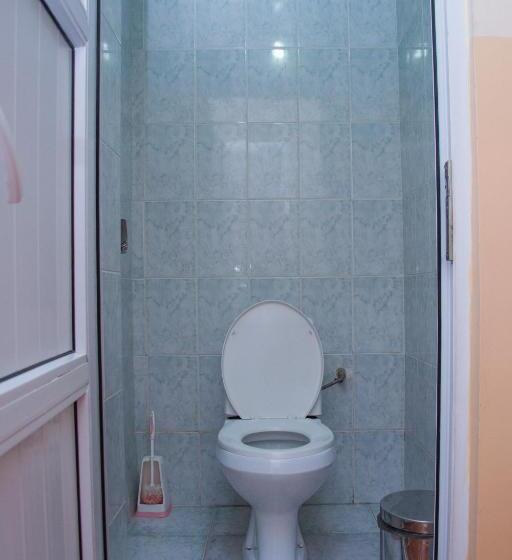 اتاق استاندارد با سرویس بهداشتی مشترک, Sakura Guesthouse