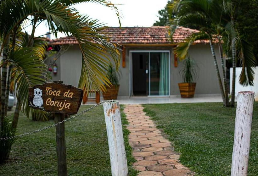 غرفة قياسية رباعية, Vila Jacaré