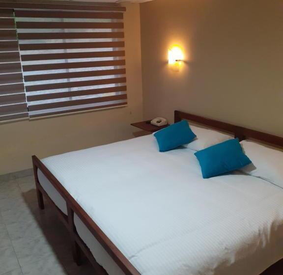 اتاق استاندارد, El Balcon De Los Reyes