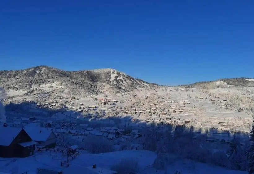 خانه 1 خوابه, Lisoviy Zatyshok, Z Vidkrutum Litnim Baseynom