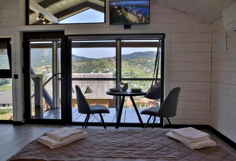 침실 1개 주택, Lisoviy Zatyshok, Z Vidkrutum Litnim Baseynom