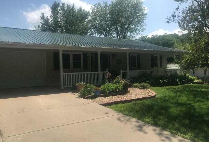 Дом 3 Спальни, Branson Country B&b