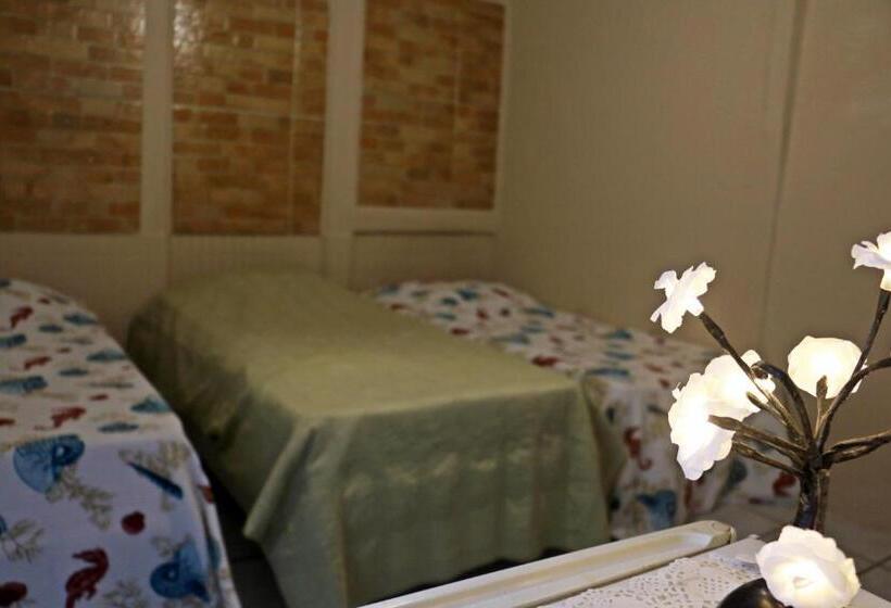 חדר סטנדרט לשלושה, Nova Pousada Golfinho