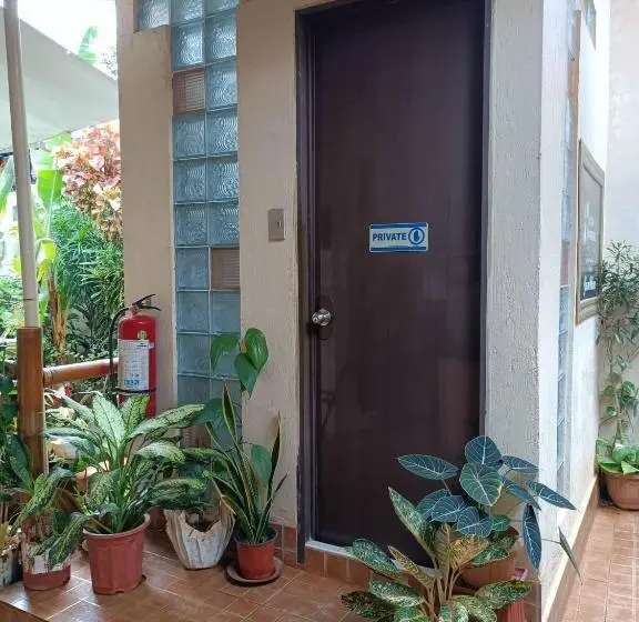 اتاق استاندارد یک نفره, Villa Skanderbeg Guest House