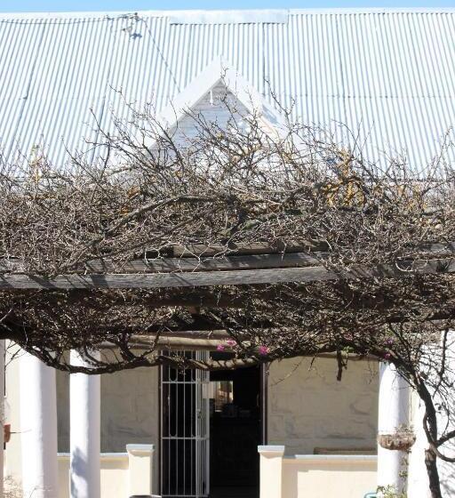 اتاق استاندارد اینتریور, 86 On Jubilee