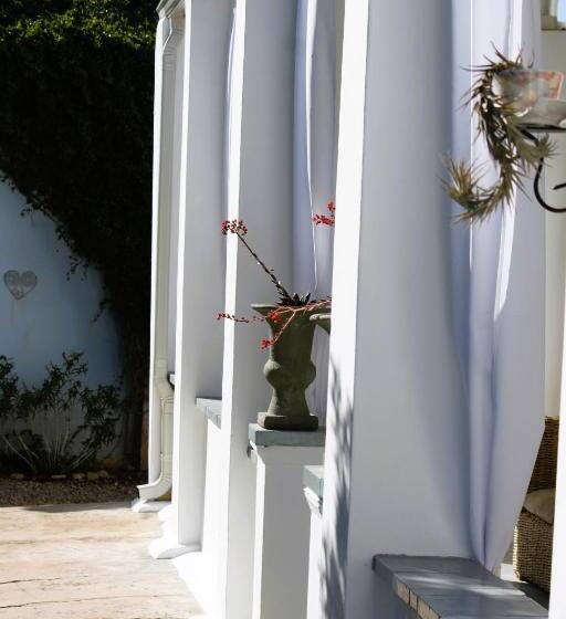 کابین, 86 On Jubilee