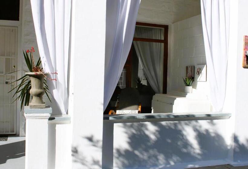 کابین, 86 On Jubilee