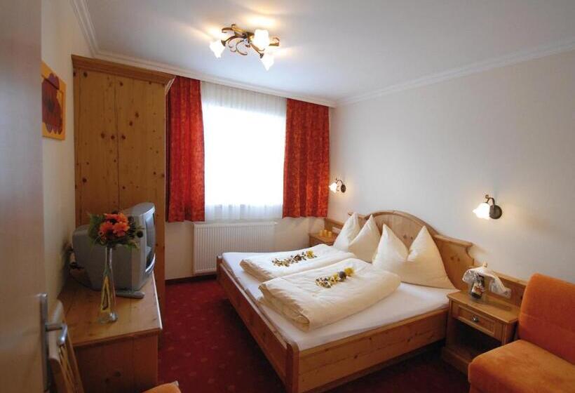 اتاق استاندارد با بالکن, Ferienhof Pfefferbauer