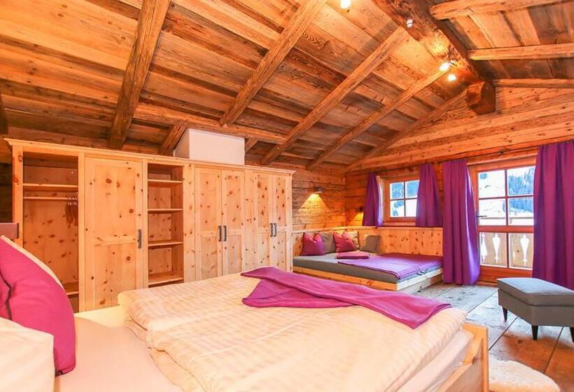 کلبه ییلاقی, Ferienhof Pfefferbauer