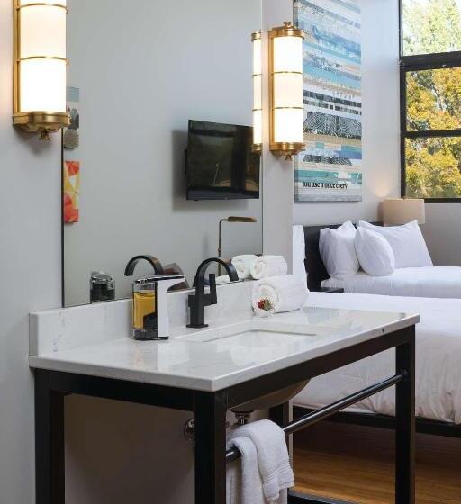 Номер Стандарт Трехместный, Grinnell