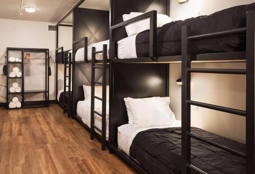 Семейный Номер, Grinnell