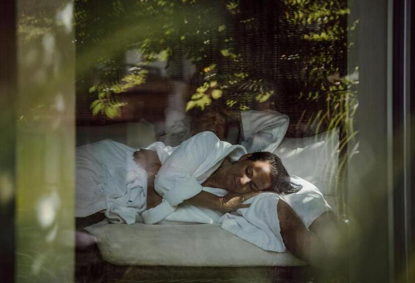 آپارتمان 1 خوابه, Theresi Appartements