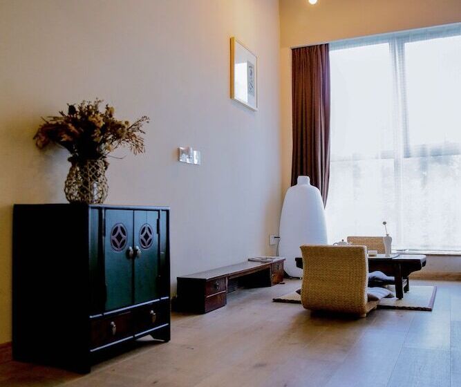 غرفة سوبيريور مطلّة علي الحديقة, Inside House Shaoxing