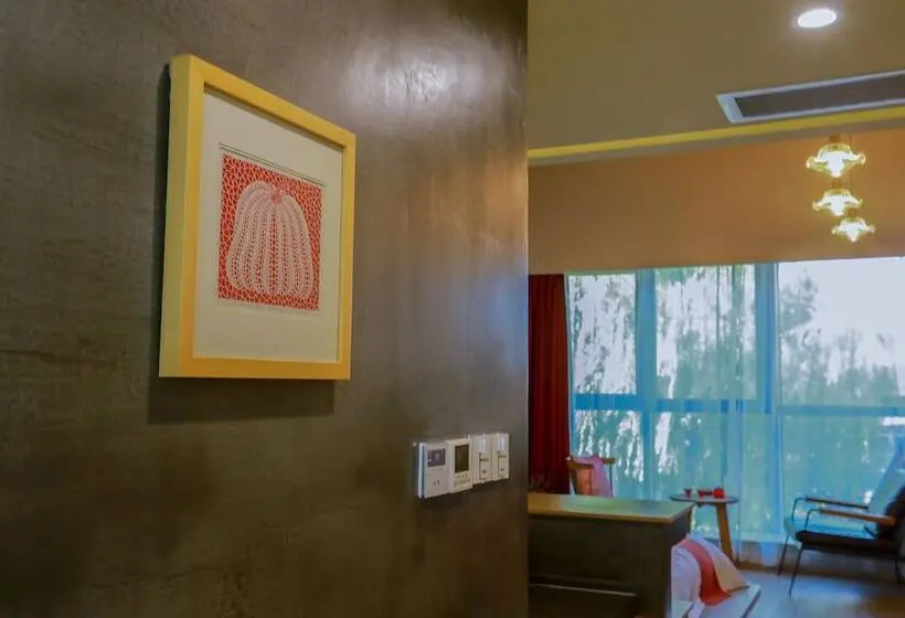 Standardzimmer mit Seeblick, Inside House Shaoxing
