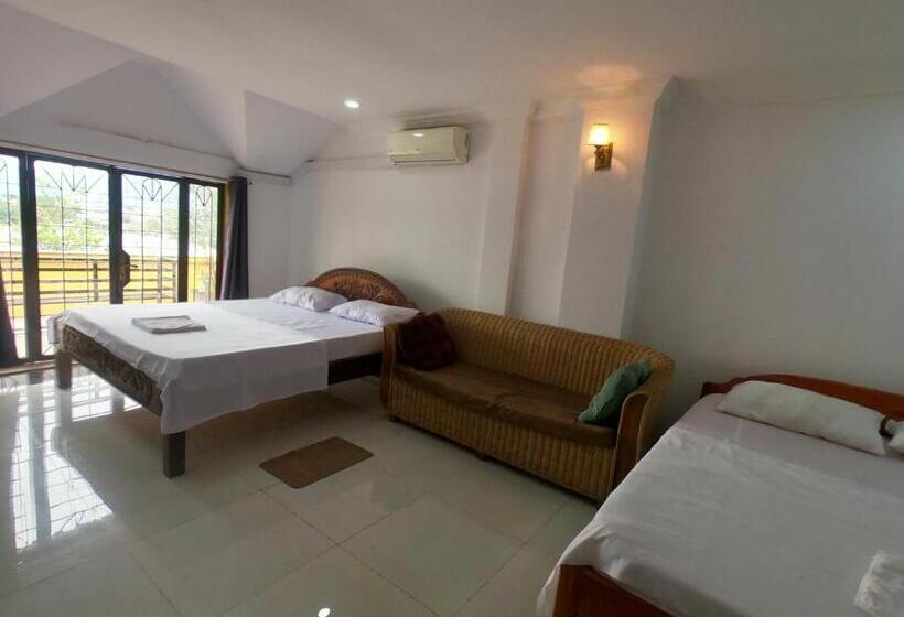 Habitación Estándar Vista Ciudad, Good Morning Kampot