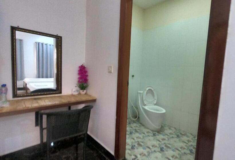 Habitación Estándar Vista Montaña, Good Morning Kampot