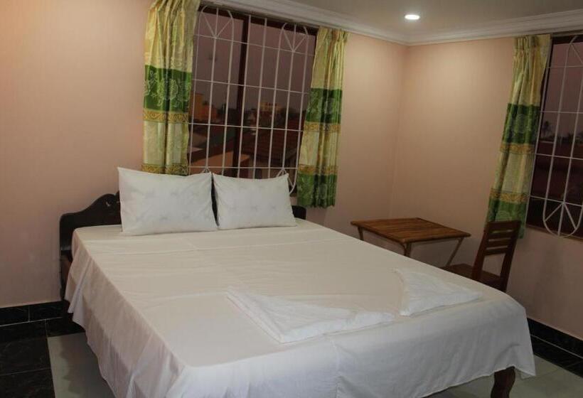 Habitación Estándar, Good Morning Kampot