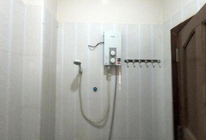 Habitación Estándar, Good Morning Kampot