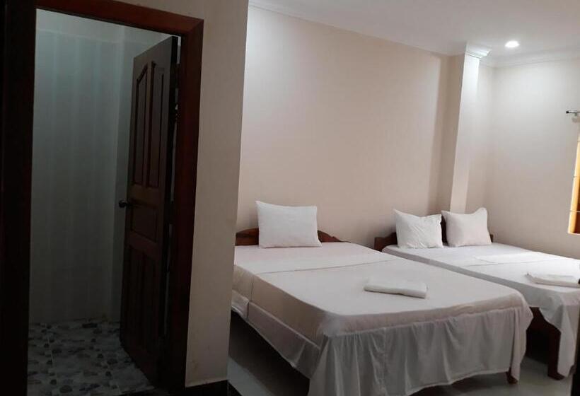 Habitación Estándar Vista Ciudad, Good Morning Kampot