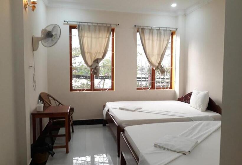 Habitación Triple Estándar, Good Morning Kampot