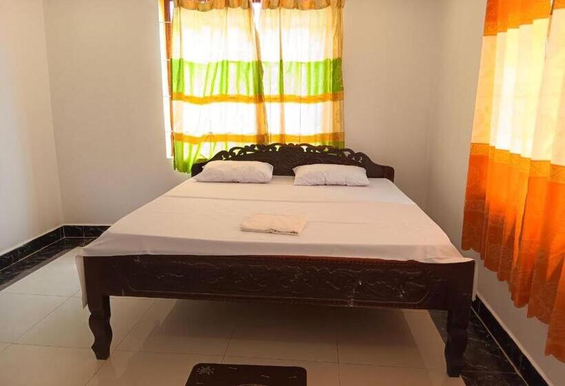 Habitación Estándar, Good Morning Kampot