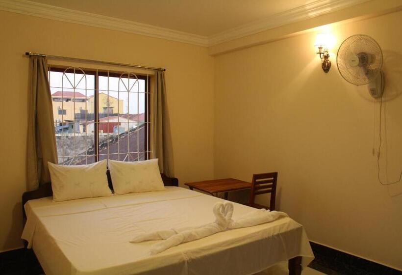 Habitación Estándar, Good Morning Kampot