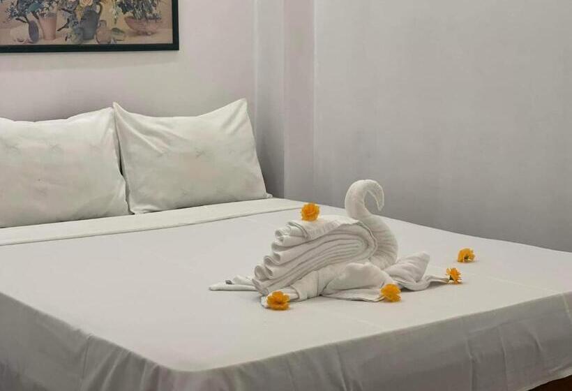 Habitación Estándar, Good Morning Kampot