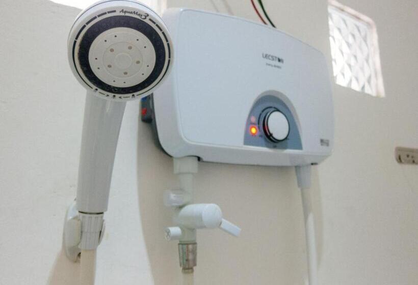 Habitación Estándar, Good Morning Kampot