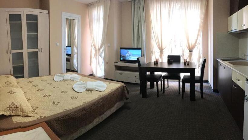 Семейное Студио, Guest House Sg Brothers