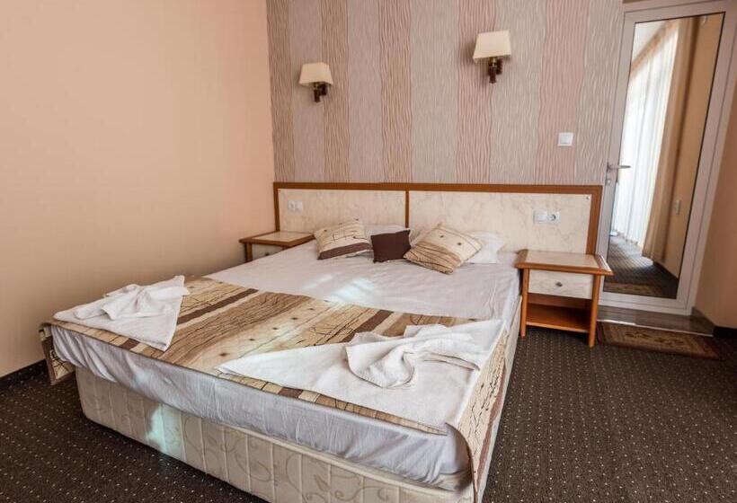 Номер Стандарт с Террасой, Guest House Sg Brothers